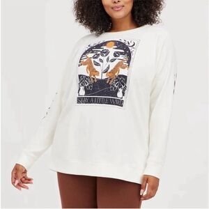 Torrid Ultra Soft Fleece Stay A Little Wild Cat Tarot
Sweatshirt Pullover 2X